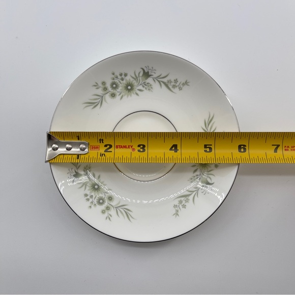 SET OF 6 WEDGWOOD WESTBURY BONE CHINA CUPS AND SAUCERS FOOTED EXCELLENT - Picture 6 of 6